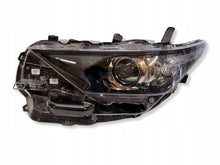Load image into Gallery viewer, Frontscheinwerfer Toyota Auris 8117002K30 Links Scheinwerfer Headlight SCH1800655554oy