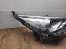 Laden Sie das Bild in den Galerie-Viewer, Frontscheinwerfer Toyota Avensis Rechts Scheinwerfer Headlight SCH1390601778ua