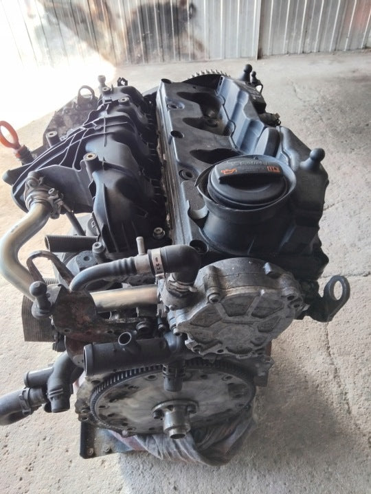 Motor Audi A6 C7 B8 CGLC 2.0 TDI 177PS 130kW 180TKm Diesel Engine Unkomplett MOT2411788805rh