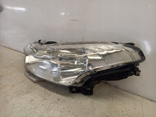Laden Sie das Bild in den Galerie-Viewer, Frontscheinwerfer Citroën C-Crosser Links Scheinwerfer Headlight SCH8723821590mo