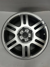 Load image into Gallery viewer, 1x Alufelge 16 Zoll 7.0&quot; 5x112 45ET Glanz Silber 4B0601025 Audi A4 Rim Wheel