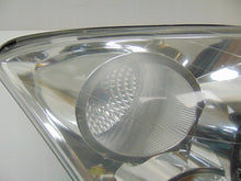 Laden Sie das Bild in den Galerie-Viewer, Frontscheinwerfer Mercedes-Benz Vito A6398202961 Xenon Rechts Headlight