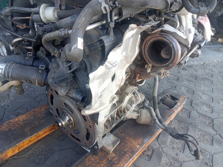 Motor Audi A4 B9 CVN 1.4 TFSI 150PS 110kW Benzin Engine Komplett MOT9795961929bz