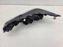 Laden Sie das Bild in den Galerie-Viewer, Frontscheinwerfer Toyota Corolla 81110-02T00 LED Rechts Scheinwerfer Headlight SCH5290686838cz