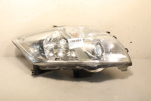 Laden Sie das Bild in den Galerie-Viewer, Frontscheinwerfer Toyota Auris 212-11M5R-RD-EM Rechts Scheinwerfer Headlight SCH2413210595zw