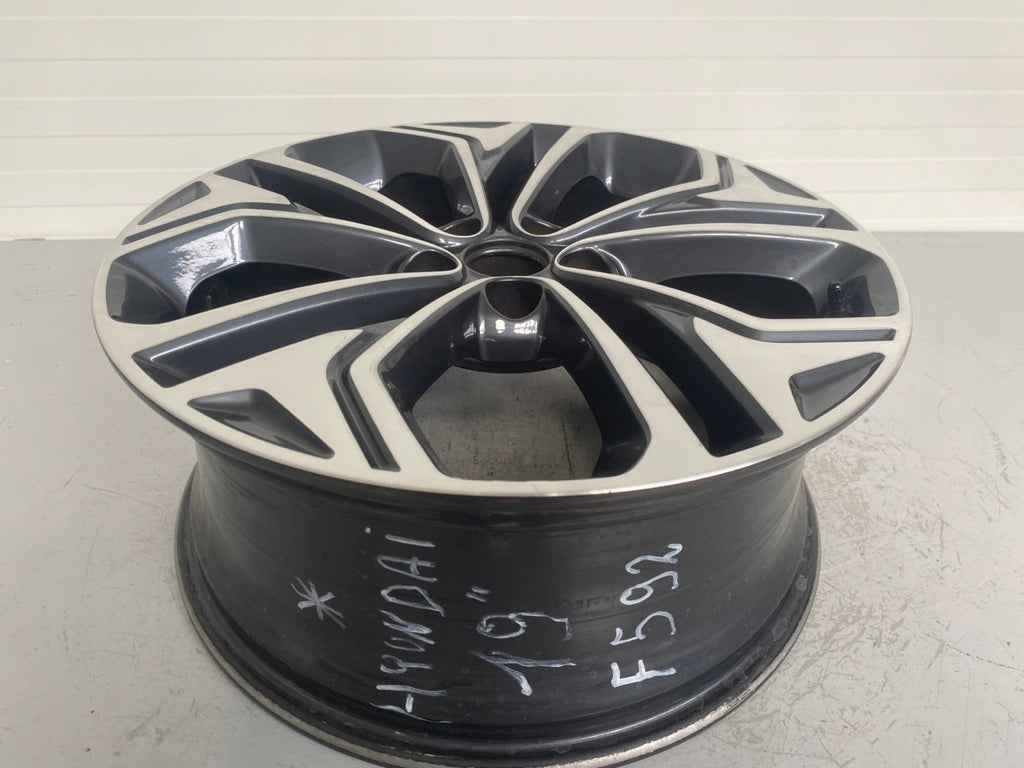 1x Alufelge 19 Zoll 8.0" 5x114.3 51ET Glanz Grau 52910-S1330 Hyundai Santa Fe Mg FEL4455794854zx