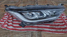Laden Sie das Bild in den Galerie-Viewer, Frontscheinwerfer Toyota IV Yaris K0-8EU LED Rechts Scheinwerfer Headlight SCH3198663286gb