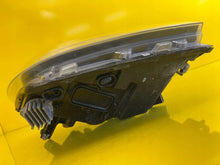 Load image into Gallery viewer, Frontscheinwerfer VW Crafter 7C1941036 LED Rechts Scheinwerfer Headlight SCH8927712241zg