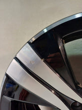Load image into Gallery viewer, 1x Alufelge 17 Zoll 7.0" 5x112 44 5ET A2064017100 Mercedes-Benz W206 Rim Wheel FEL6289658403fq