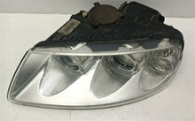 Laden Sie das Bild in den Galerie-Viewer, Frontscheinwerfer VW Touareg 7L6941015BK Xenon Links Scheinwerfer Headlight