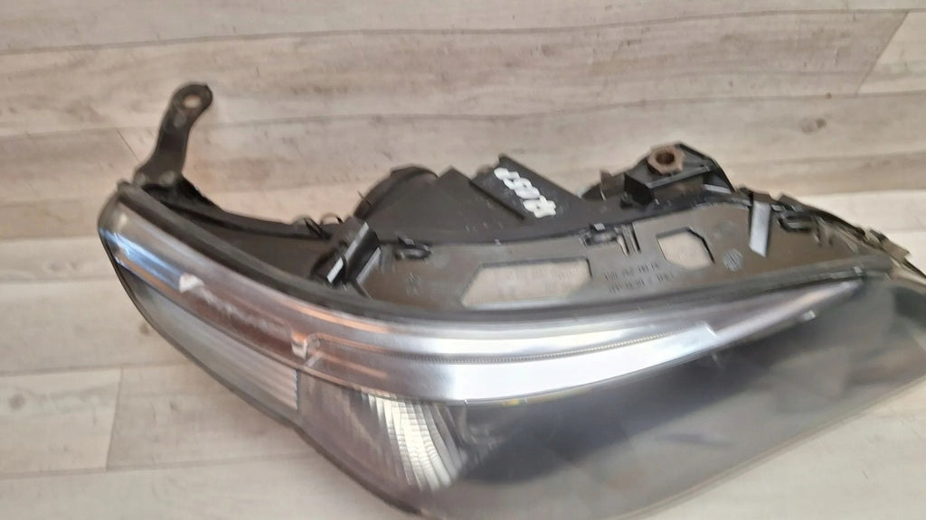 Frontscheinwerfer BMW 5 Touring 15872200 Rechts Scheinwerfer Headlight SCH8311774041as