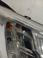 Laden Sie das Bild in den Galerie-Viewer, Frontscheinwerfer Fiat Ducato 137422080 Rechts Scheinwerfer Headlight SCH2379105695uf