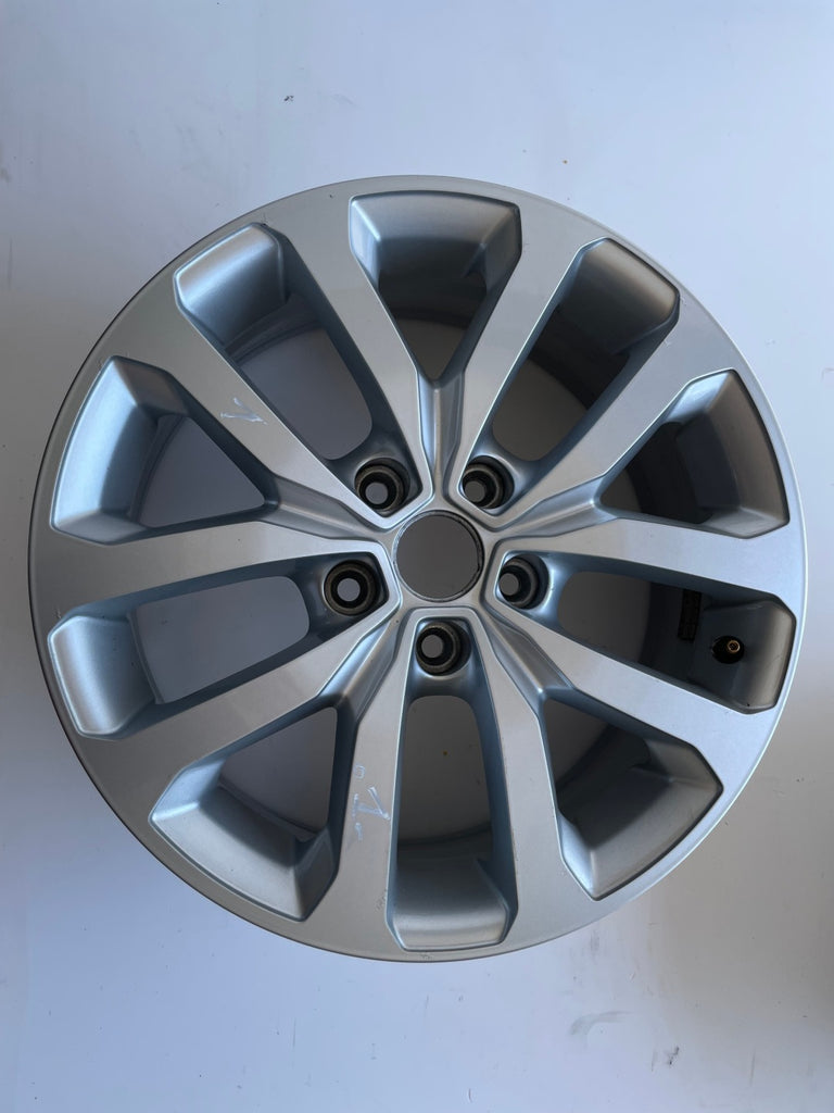 1x Alufelge 17 Zoll 7.0" 5x114.3 40ET 403004770R Renault Koleos Clio 1 Rim Wheel FEL6839534196nn