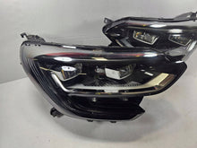 Laden Sie das Bild in den Galerie-Viewer, Frontscheinwerfer Renault Megane IV 260601093R Ein Satz Scheinwerfer Headlight SCH2814400534ym