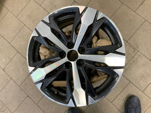 Laden Sie das Bild in den Galerie-Viewer, 1x Alufelge 18 Zoll 7.5" 4x108 49ET Glanz Schwarz 9811635077 Peugeot 5008 I FEL3112138111vg