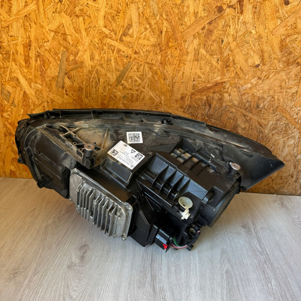 Frontscheinwerfer Mercedes-Benz W247 A2479065803 A2479065703 LED Ein Satz SCH5203905112sb