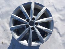 Load image into Gallery viewer, 1x Alufelge 16 Zoll 6.0&quot; 5x100 40ET VW Polo Rim Wheel