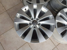 Laden Sie das Bild in den Galerie-Viewer, 4x Alufelge 17 Zoll 8.0" 5x112 41ET 3C8601025 VW Scirocco Passat Rim Wheel FEL7489633718bn