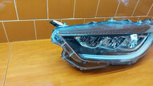 Load image into Gallery viewer, Frontscheinwerfer Toyota Yaris LED Ein Stück (Rechts oder Links) Headlight