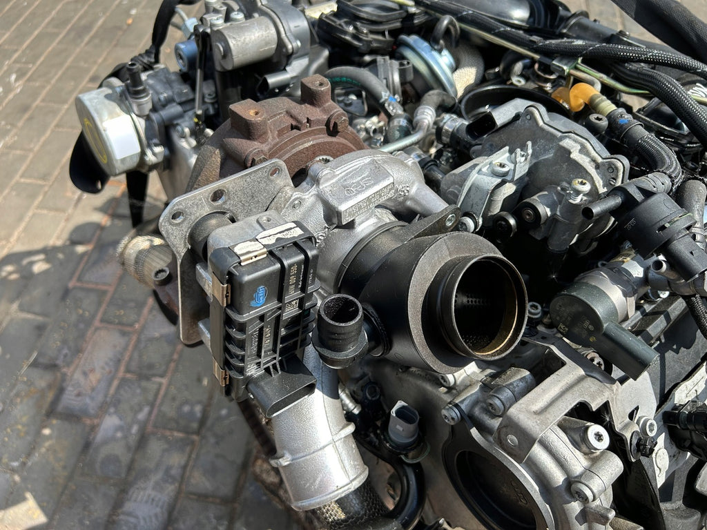 Motor Audi VW Q7 Touareg BUN 3.0 TDI 211PS 155kW 179TKm Diesel Engine Unkomplett