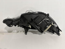 Laden Sie das Bild in den Galerie-Viewer, Frontscheinwerfer Peugeot 108 81150-0H150 Links Scheinwerfer Headlight SCH5936992921ds