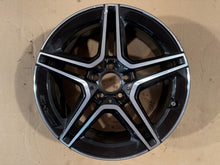 Laden Sie das Bild in den Galerie-Viewer, 1x Alufelge 18 Zoll 7.5&quot; 5x112 49ET A1774011500 Mercedes-Benz W177 Rim Wheel