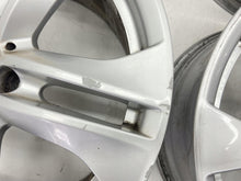Load image into Gallery viewer, 4x Alufelge 17 Zoll 7.5" 5x112 45ET Glanz Silber A2074010602 Mercedes-Benz W204 FEL9535507222ht