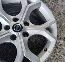 Laden Sie das Bild in den Galerie-Viewer, 1x Alufelge 17 Zoll 403006PA1A Nissan Juke Rim Wheel FEL4451414191ps
