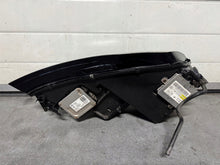 Laden Sie das Bild in den Galerie-Viewer, Frontscheinwerfer Audi A7 Xenon Ein Satz Scheinwerfer Headlight SCH7864257405gf