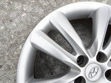 Laden Sie das Bild in den Galerie-Viewer, 1x Alufelge 17 Zoll 5x114.3 Hyundai Ix35 Rim Wheel FEL6139256424vs