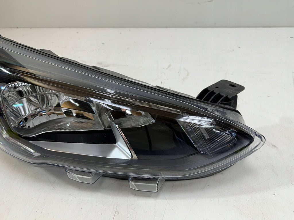 Frontscheinwerfer Ford Focus LED Rechts Scheinwerfer Headlight SCH5517752295ap