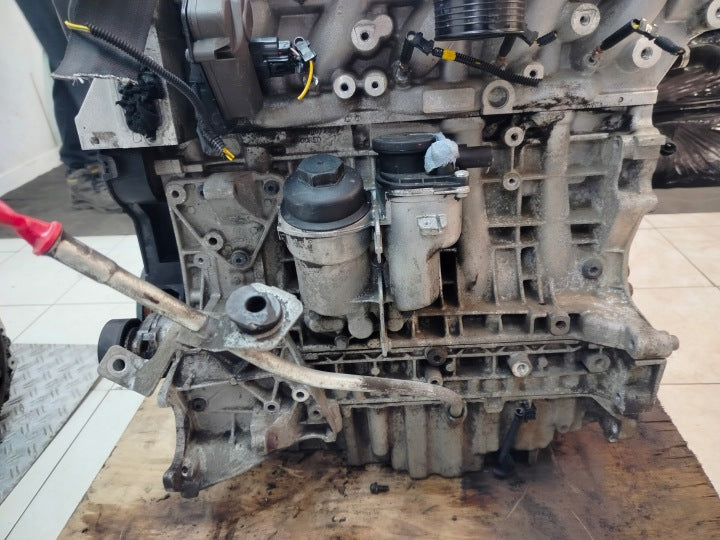Motor Volvo V70 III D5244T4 2.4 185PS 136kW 168TKm Diesel Engine Unkomplett MOT5545604794aq