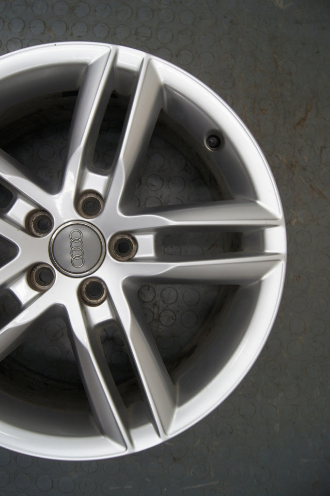 1x Alufelge 18 Zoll 7.0" 5x112 43ET Glanz Silber 8U0601025F Audi Q3 Rim Wheel FEL5025146710qi
