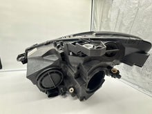 Laden Sie das Bild in den Galerie-Viewer, Frontscheinwerfer Mercedes-Benz Cla C117 A1178200461 Rechts Headlight SCH8769933999bs