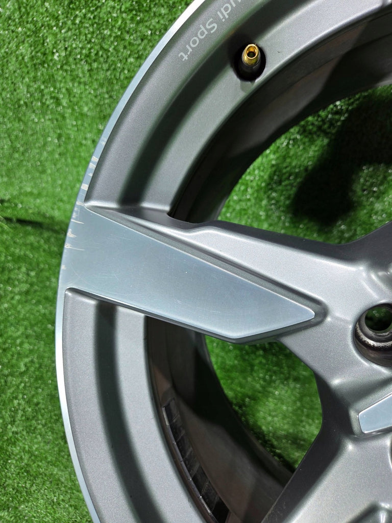 1x Alufelge 17 Zoll 7.5" 5x112 82A601025P Audi A1 Rim Wheel FEL8127368613ef