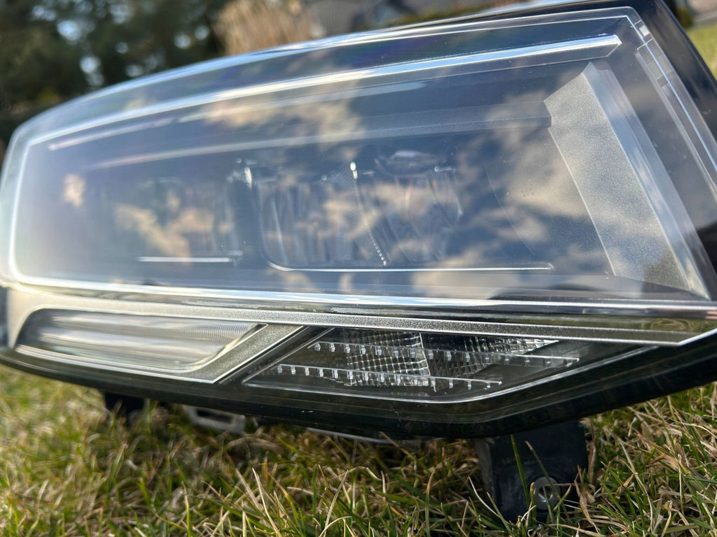 Frontscheinwerfer Audi Q2 81A941012C LED Rechts Scheinwerfer Headlight SCH6785065506ow