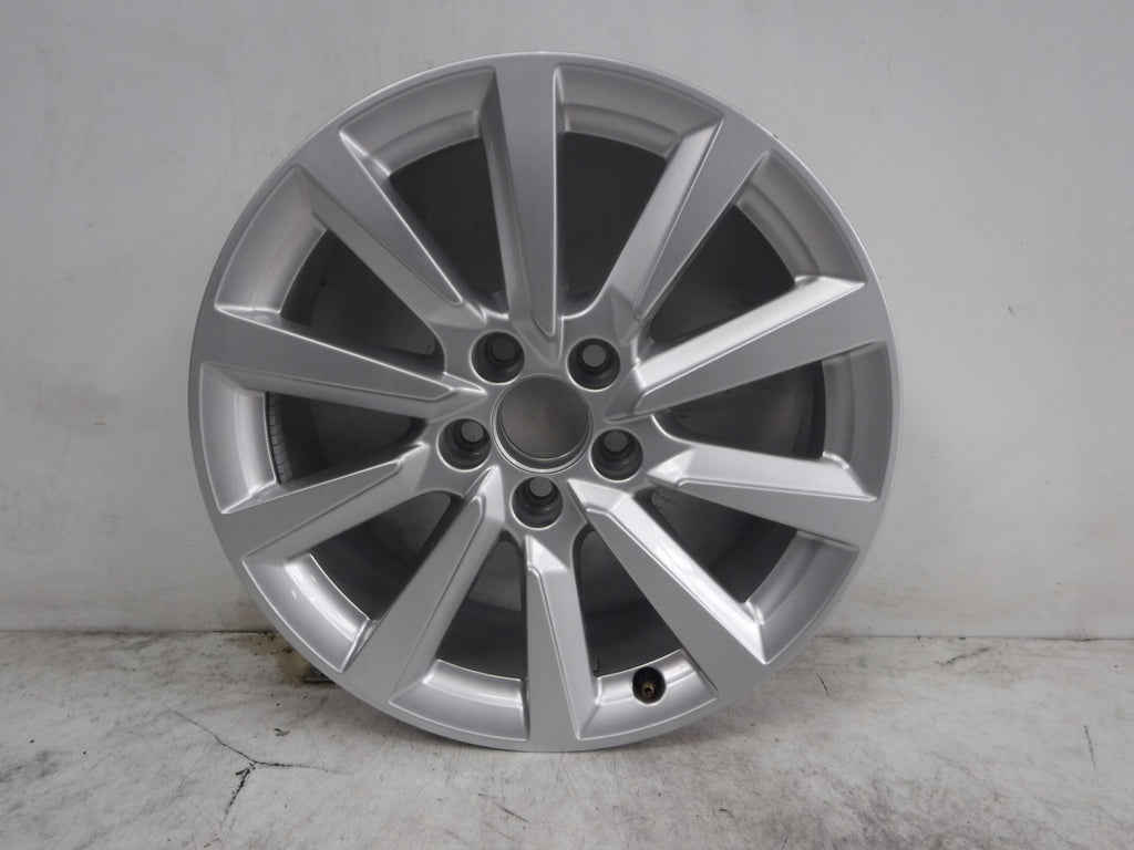 1x Alufelge 16 Zoll 6.5" 5x100 40ET Glanz Silber 82A601025 Audi Arona Golf Polo FEL1004187639kb
