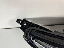 Laden Sie das Bild in den Galerie-Viewer, Frontscheinwerfer Opel Astra K 39055746 Rechts Scheinwerfer Headlight SCH9738677547kk