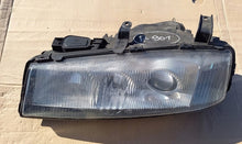 Laden Sie das Bild in den Galerie-Viewer, Frontscheinwerfer Opel Calibra Links Scheinwerfer Headlight