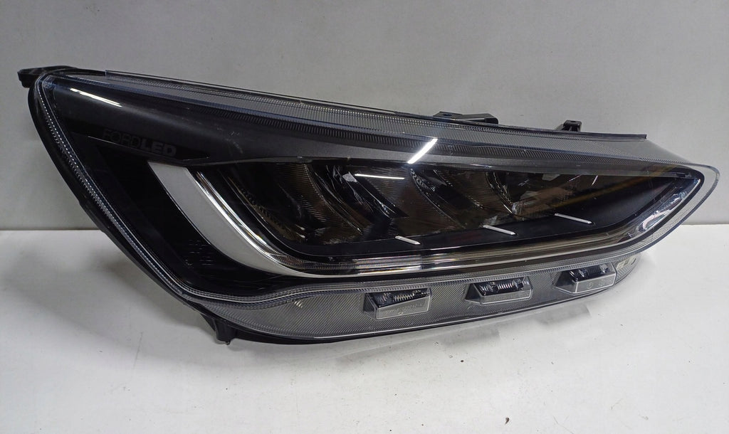 Frontscheinwerfer Ford Focus NX7B13E014 LED Rechts Scheinwerfer Headlight SCH3868090701gd