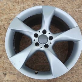 1x Alufelge 19 Zoll 9.5