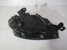 Laden Sie das Bild in den Galerie-Viewer, Frontscheinwerfer Skoda Fabia I 6VB941015 LED Ein Stück (Rechts oder Links)