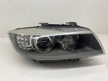 Load image into Gallery viewer, Frontscheinwerfer BMW E91 E90 7202590 Xenon Ein Stück (Rechts oder Links) SCH1945353001by