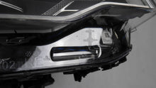 Laden Sie das Bild in den Galerie-Viewer, Frontscheinwerfer BMW 5 G31 G30 LED Rechts Scheinwerfer Headlight SCH4822276726pt