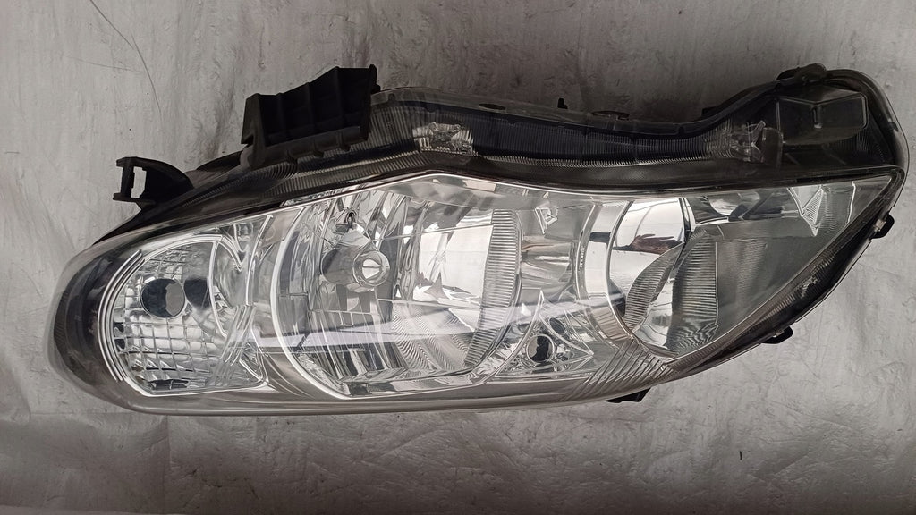 Frontscheinwerfer Toyota Corolla 8117002830 FALSE Scheinwerfer Headlight SCH7863300218qb
