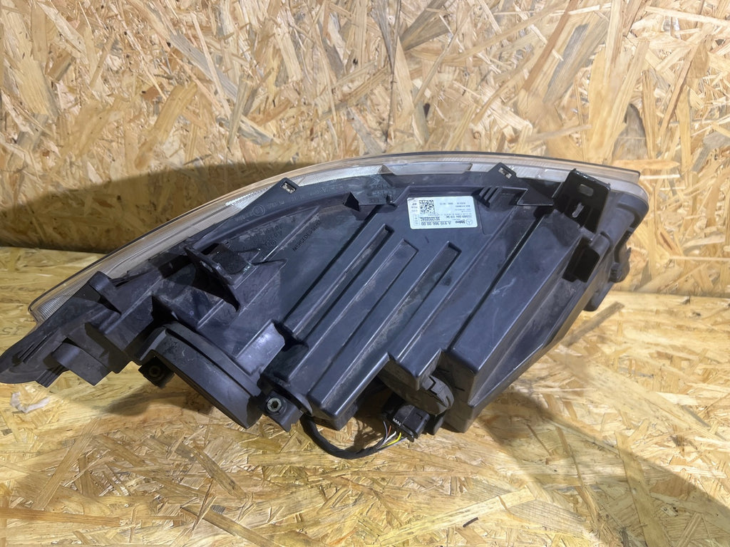 Frontscheinwerfer Mercedes-Benz Sprinter A9109060000 Links Headlight