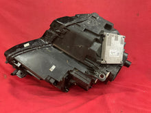 Laden Sie das Bild in den Galerie-Viewer, Frontscheinwerfer Skoda Karoq 57B941015F LED Links Scheinwerfer Headlight SCH3909752999eg