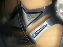 Load image into Gallery viewer, 1x Alufelge 19 Zoll 8.0" 5x114.3 52910-S1330 Hyundai Tucson Rim Wheel FEL7732804322vb