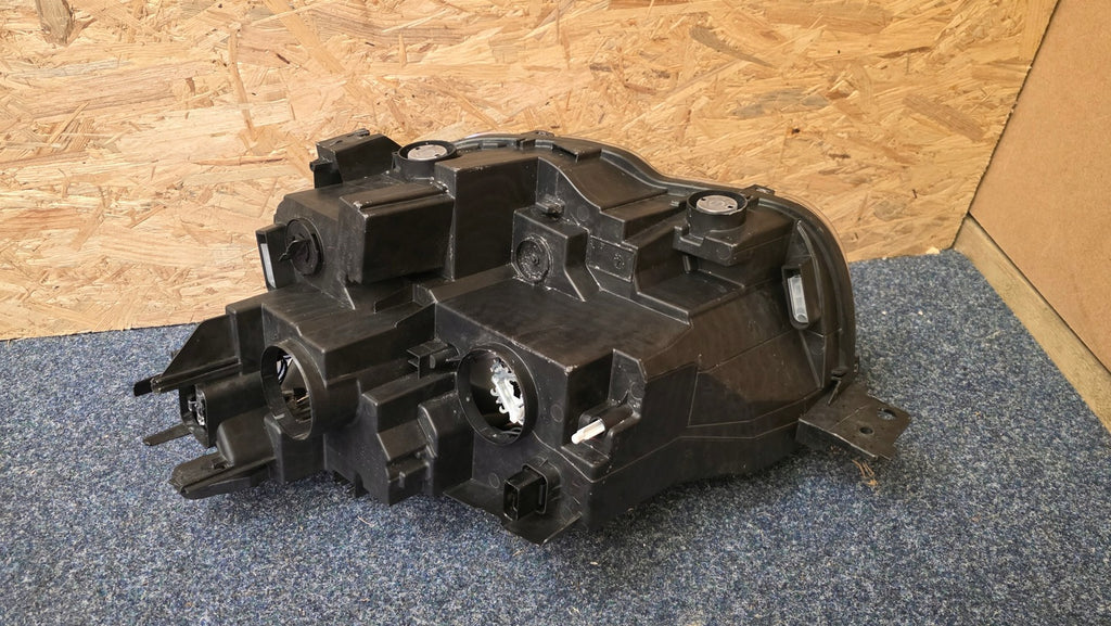 Frontscheinwerfer Opel E Combo 90145358 Rechts Scheinwerfer Headlight SCH9981904653ap