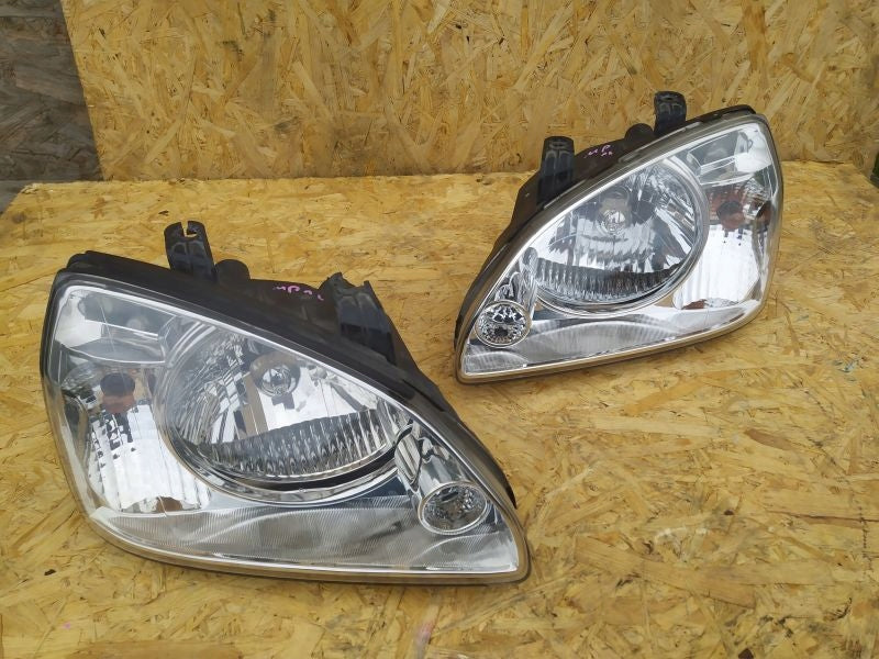Frontscheinwerfer Kia Carens 0K2FA51020L Ein Stück (Rechts oder Links) Headlight SCH7109550387hj